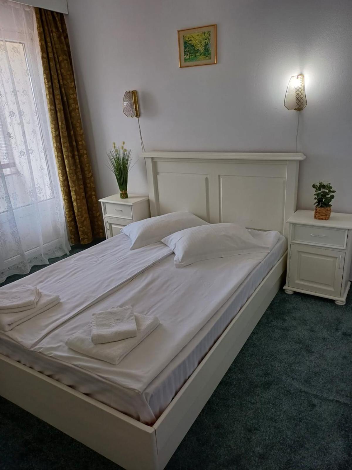 Hotel Hefaistos - ソバタ エクステリア 写真
