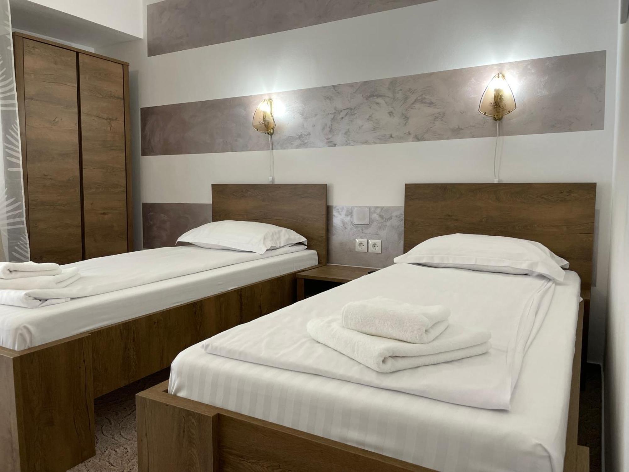 Hotel Hefaistos - ソバタ エクステリア 写真
