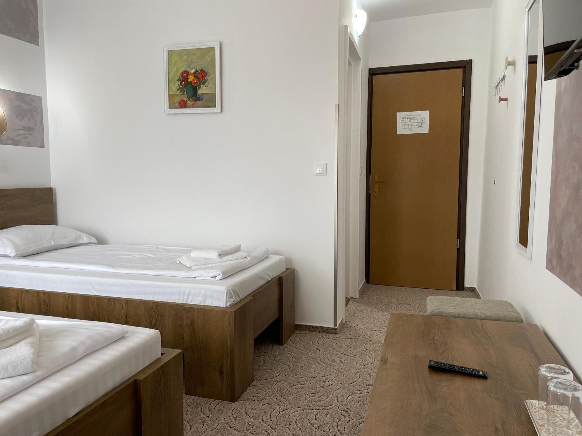 Hotel Hefaistos - ソバタ エクステリア 写真