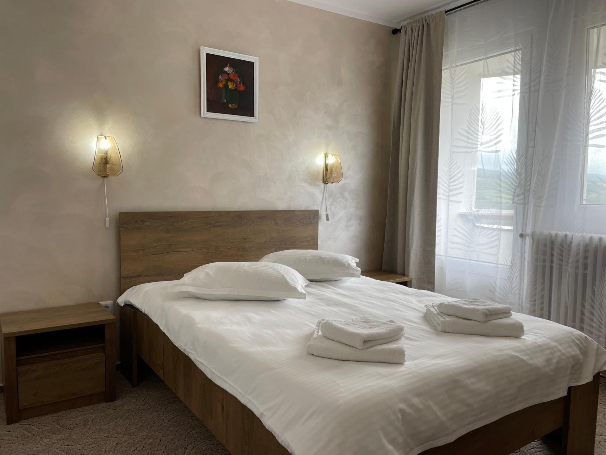 Hotel Hefaistos - ソバタ エクステリア 写真