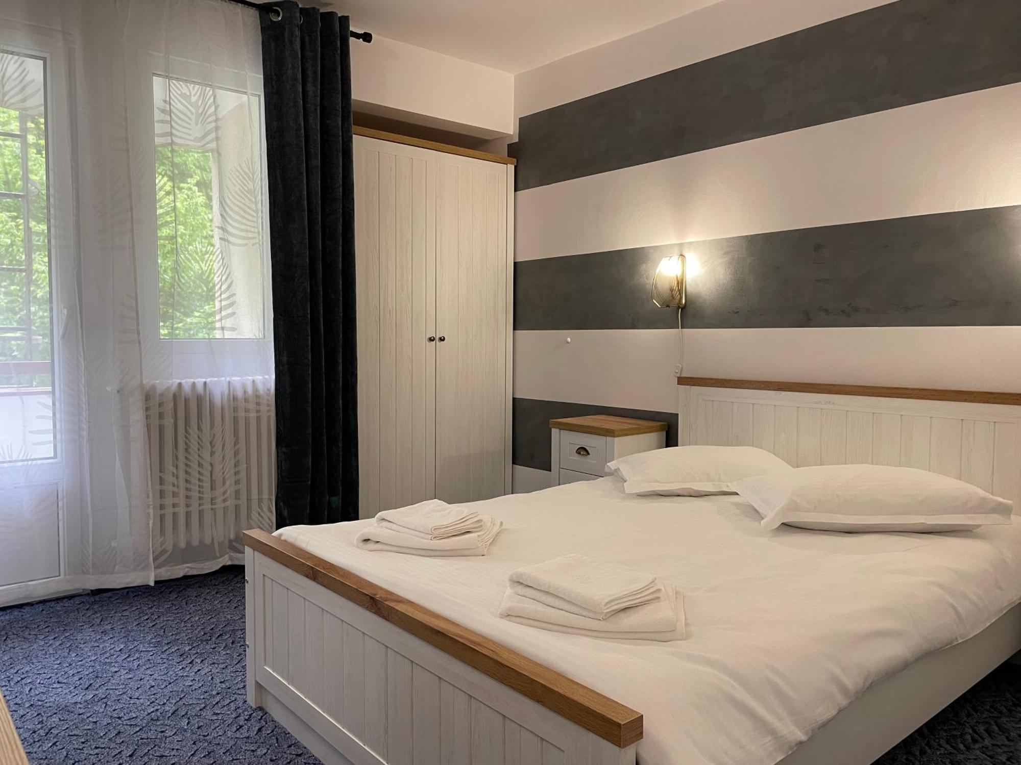Hotel Hefaistos - ソバタ エクステリア 写真